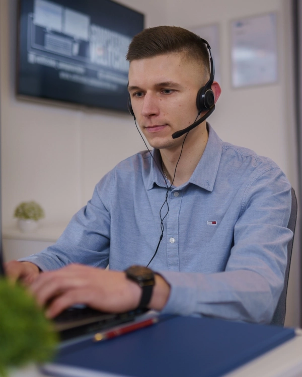 Alex Velitchko Computerhilfe im Telefont